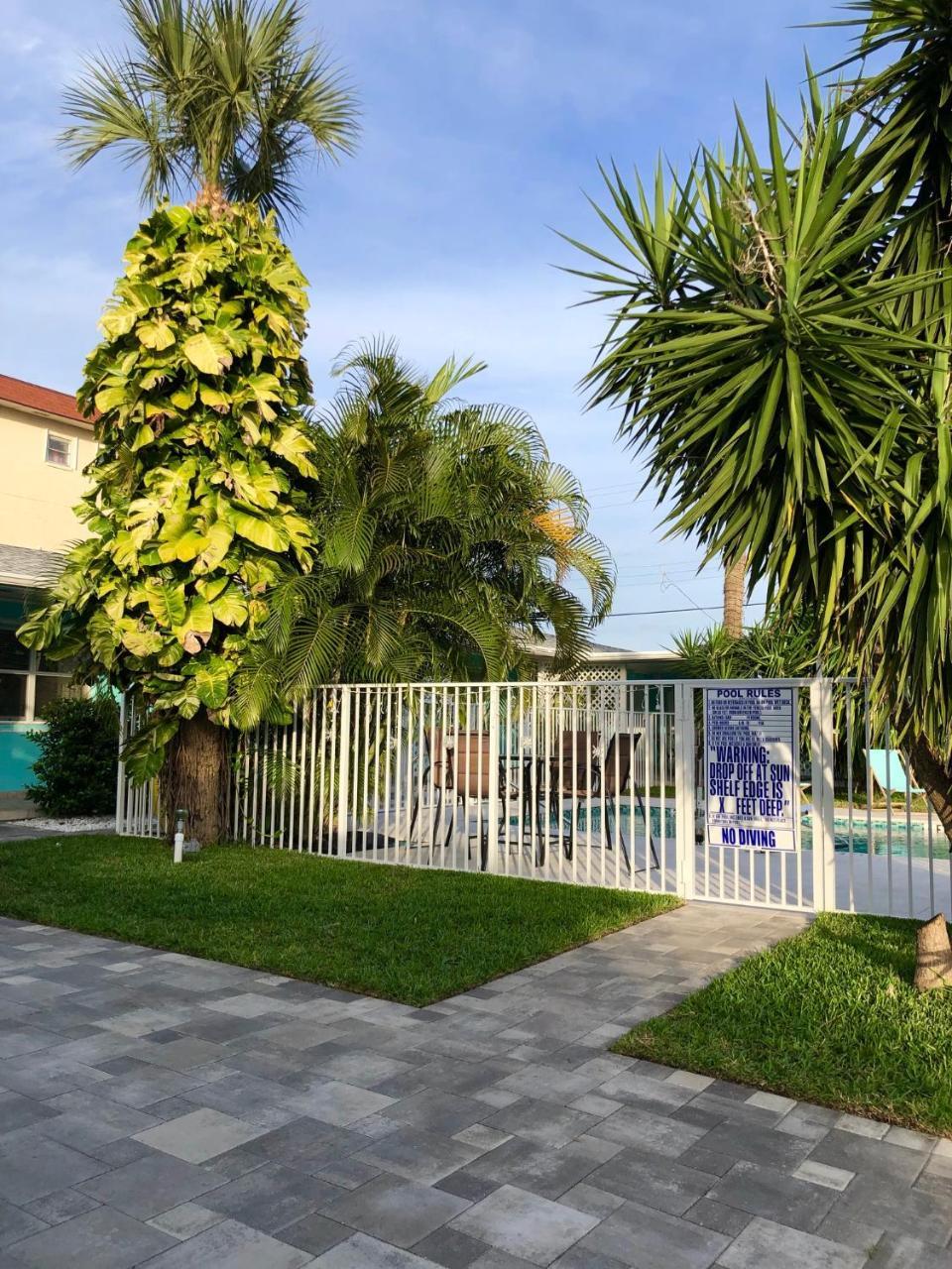 White Horse Motel Lake Worth Beach Exterior photo